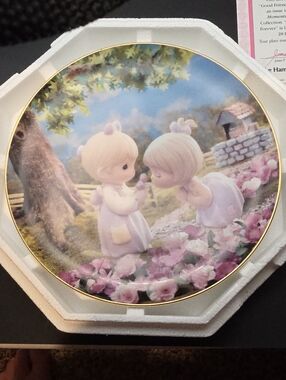 The Hamilton Collection Precious Moments "Good Friends Are Forever" Plate